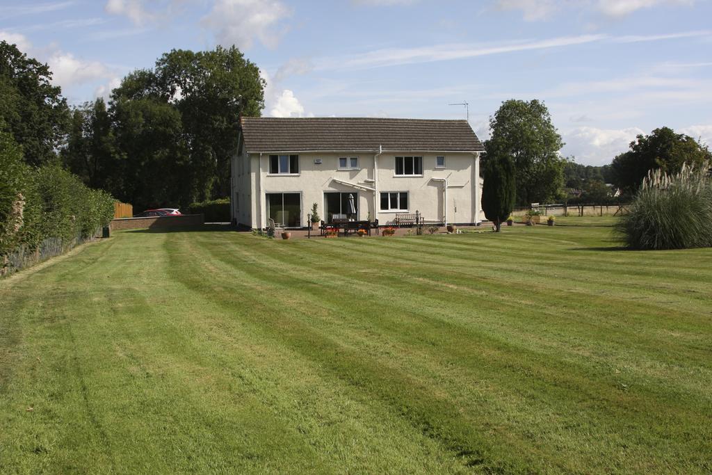 Broadwell Guest House Meriden  Eksteriør bilde